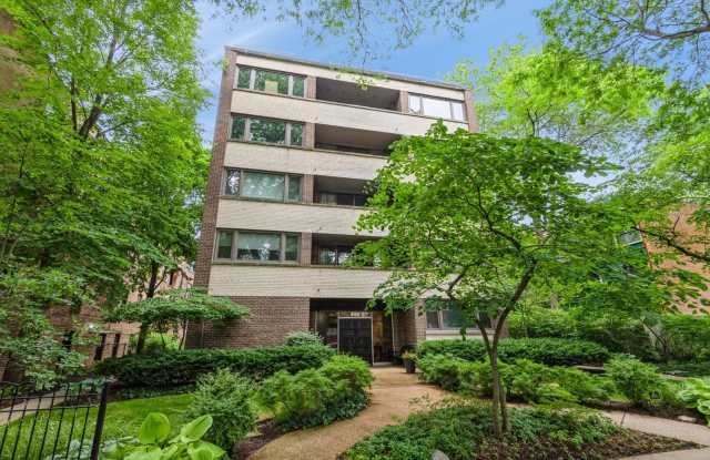 Photo of 838 Michigan Avenue unit: 4C