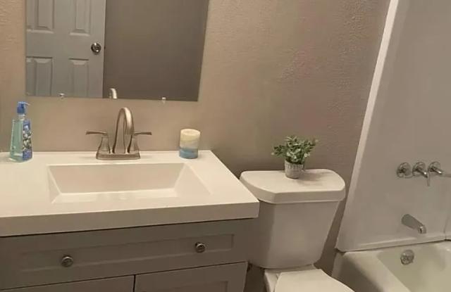 2403 Grandview Place - 27