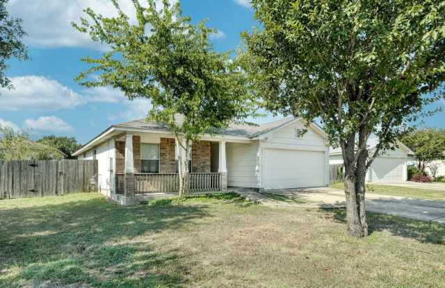 Photo of Recently updated 4/2/2 one story in Post Oak!