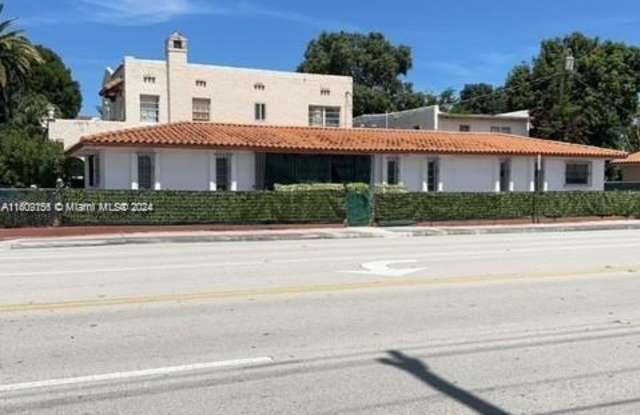 1101 Sw 17th Ave