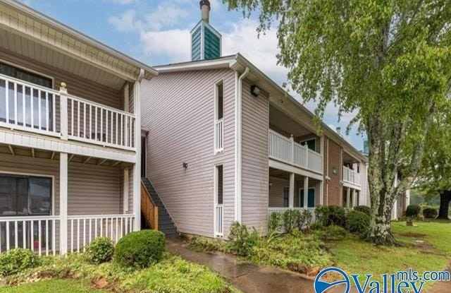 Photo of 6614 Willow Pointe Drive