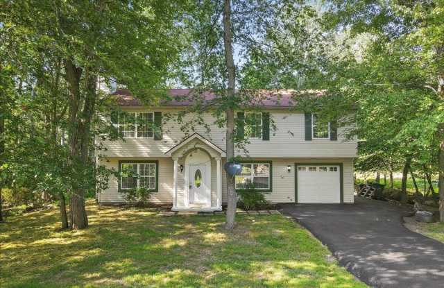 1201 Hunters Woods Drive