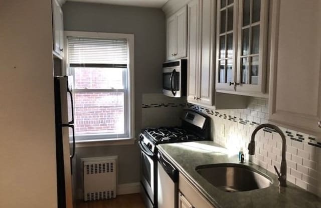 42-07 Clearview Expy - 42-07 207th St, Queens, NY 11361