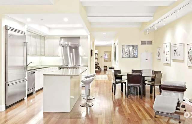 43 West 64th Street