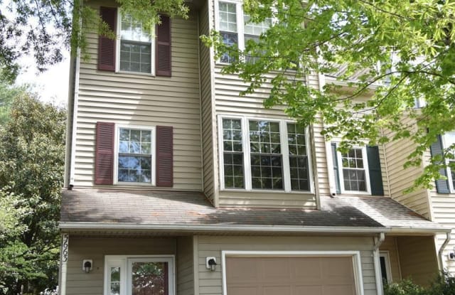 5663 GOSLING DRIVE - 5663 Gosling Drive, Centreville, VA 20124