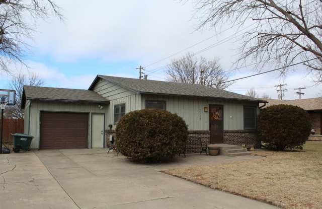 3 Bedroom, 1.5 Bathroom House with Attached Garage