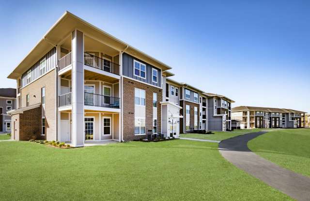 Photo of Flats at Stones Crossing