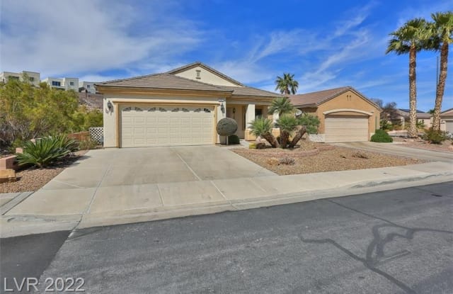 557 Fox Links Street - 557 Fox Links Street, Henderson, NV 89012