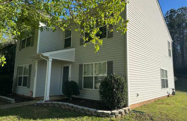 1903 Chadwell Court