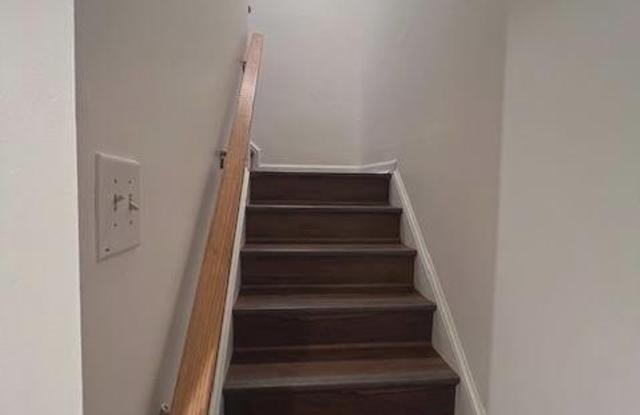 8414 MEADOW GREEN WAY