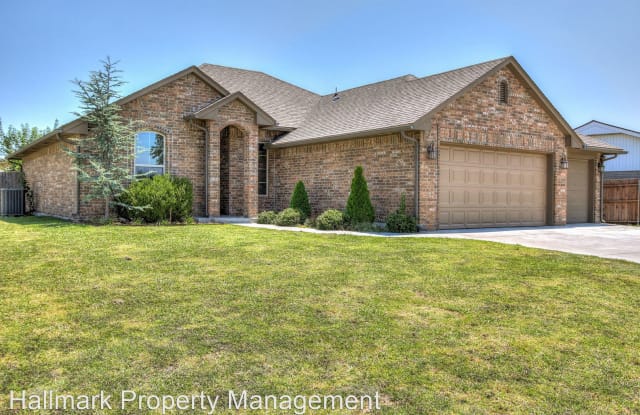 863 Cardan Place - 863 Cardan Place, Moore, OK 73160