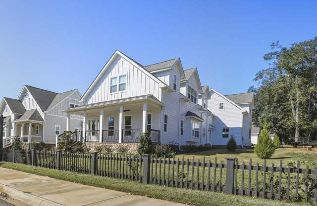 4056 Biltmore Avenue