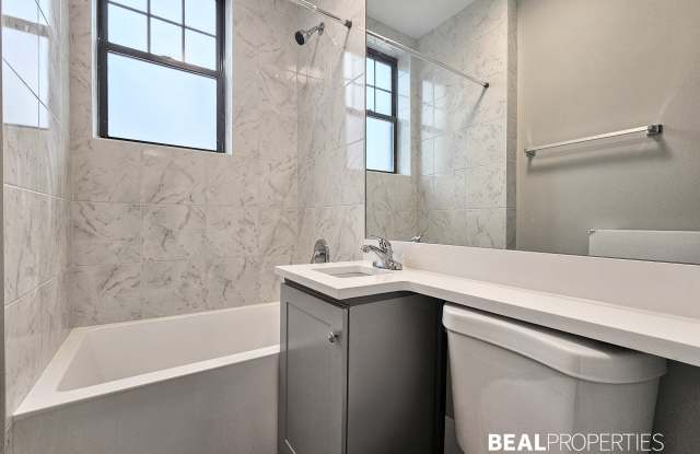 Photo of 1133 Oak Ave