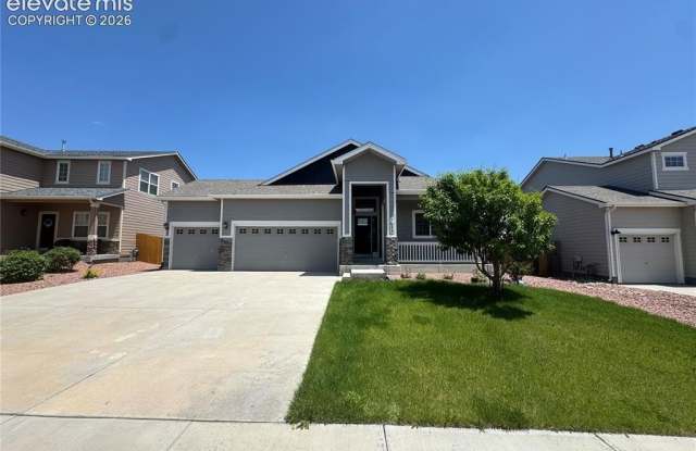 7623 Dutch Loop