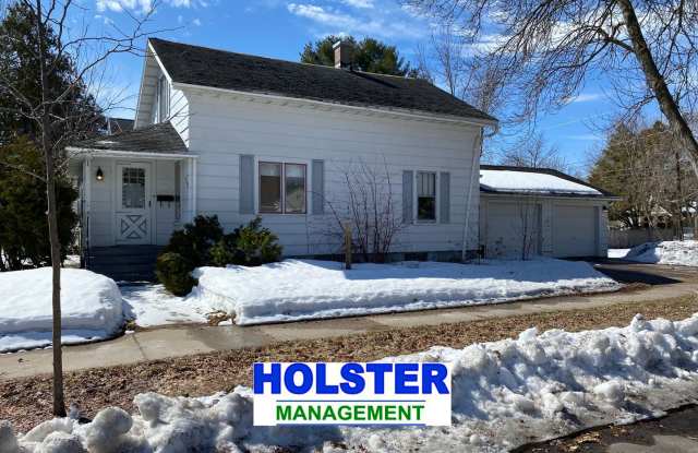 3-Bedroom 1 1/2 Bath Single-Family Home Near John Marshall Elementary School