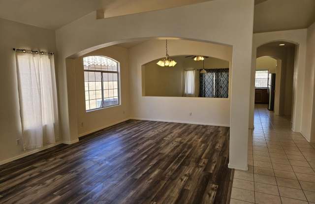 4044 W Shannon Street