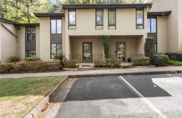 Photo of 72 IVY Parkway NE