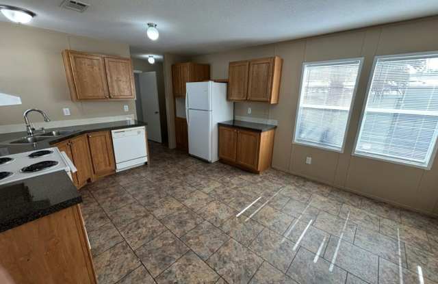 6532 N.w. 29th St, #577