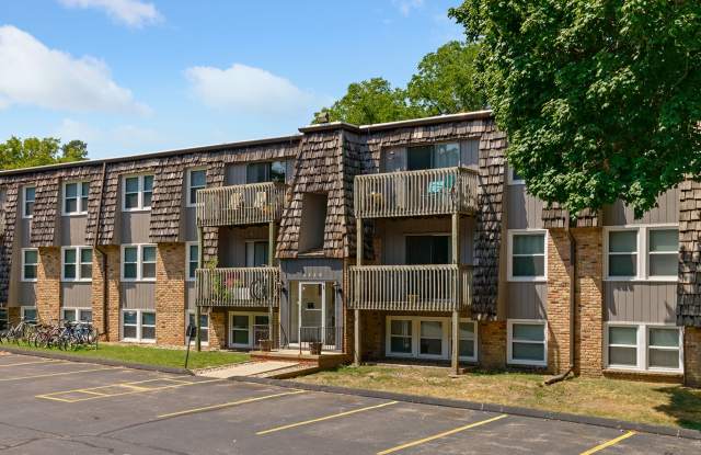 The 4220 Grand Apartments