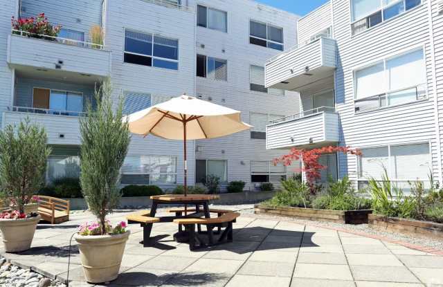 Photo of Northbrook Place Apartments