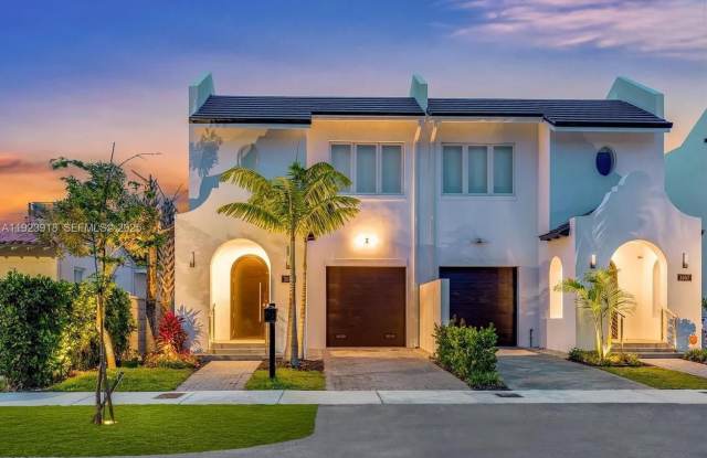 Photo of 3657 SW 26th St