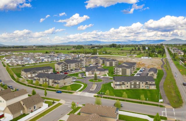 Photo of Crown Pointe Apartments