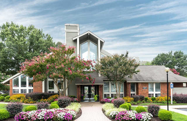Photo of Broadmoor Apartment Homes