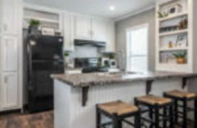 212 Owl Dr.