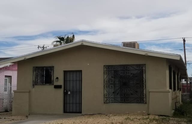 3210 Mountain Avenue - 3210 Mountain Avenue, El Paso, TX 79930