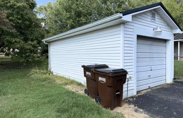 121 Churchill Avenue