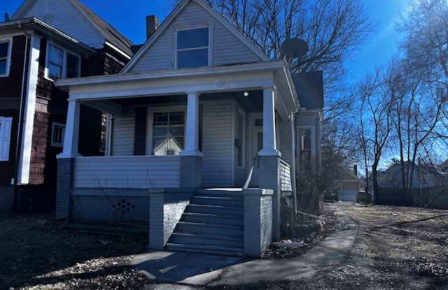 House for Rent 3 BR / 1 BA