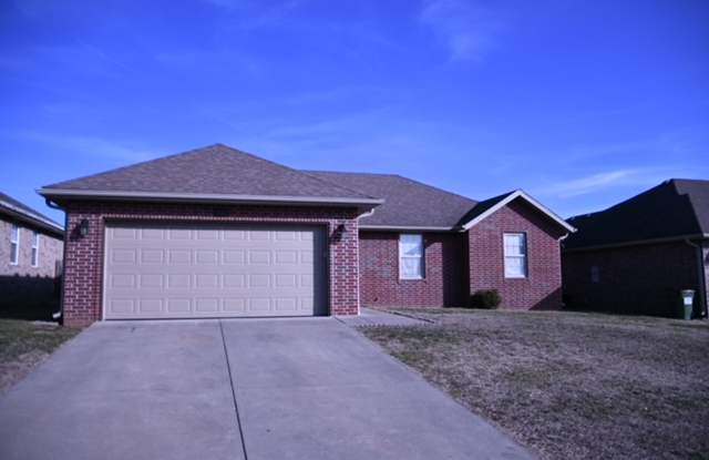 Beautiful 3 Bedroom Home In South Springfield