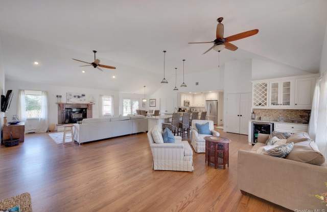 3045 Rocky Point Road