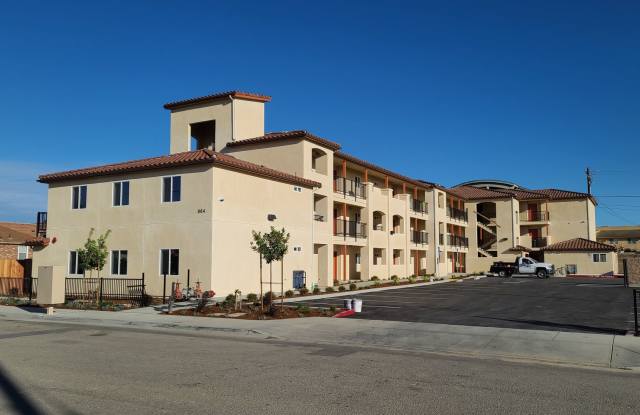 Pioneer Street Apartments