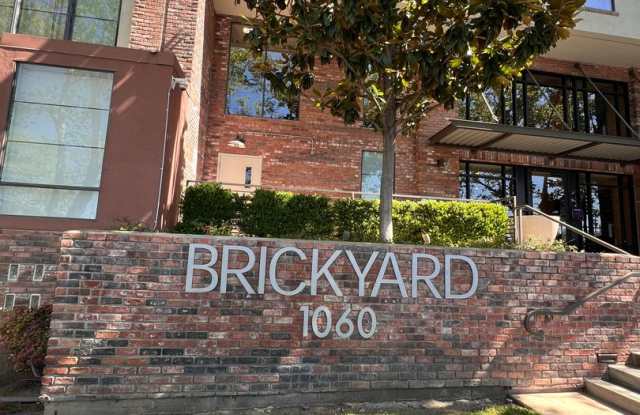 $2,350 1 bedroom 1 bathroom San Jose Brickyard Condo Near 280, Downtown SJ and SJSU