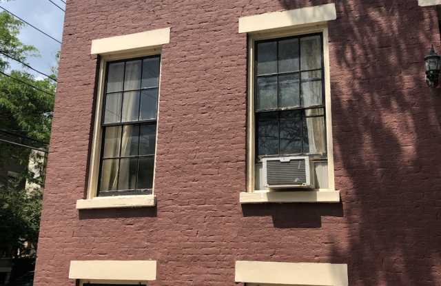 41 Dove st,