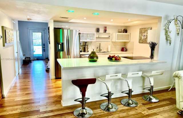 1001 Three Islands Boulevard 331, Hallandale Beach, FL 33009