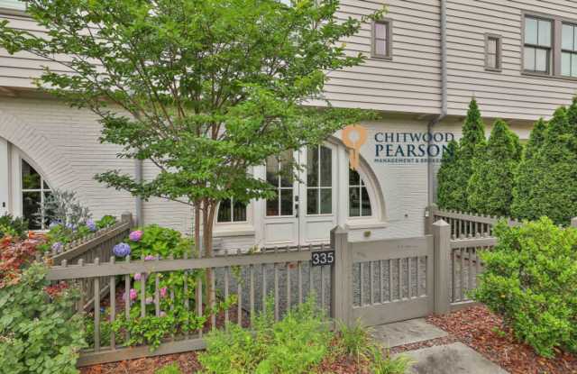 3bd Trilith Townhome with 2 Car Garage