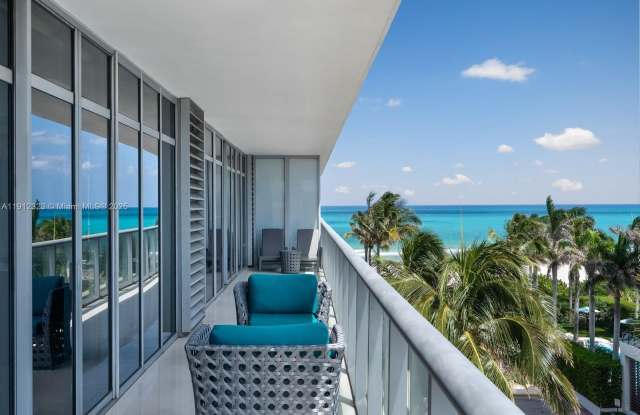 Photo of 3737 Collins Ave