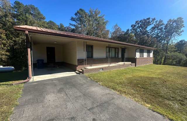 Charming 3-Bedroom, 2-Bath Home in Peaceful Ohatchee Setting