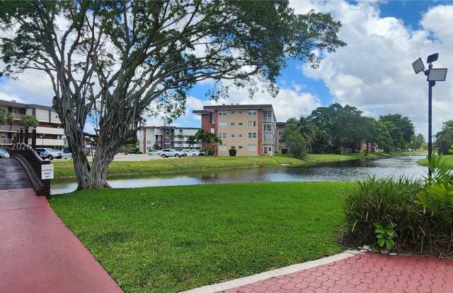 3061 NW 47th Ter