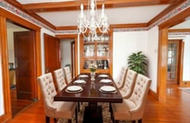 Photo of 8 Verndale Rd