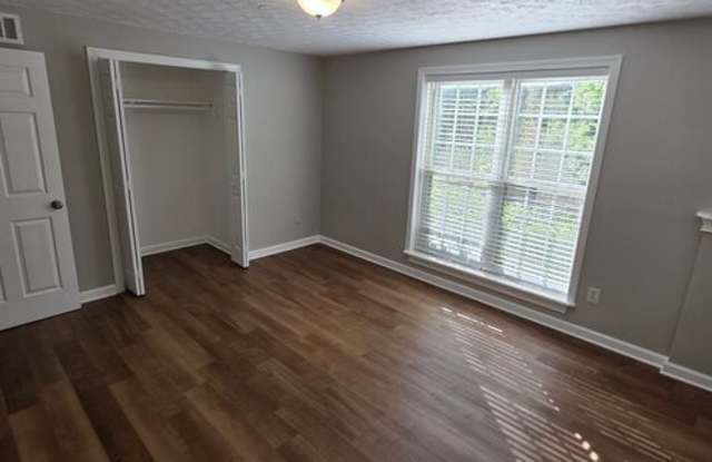 3813 North Bogan Road