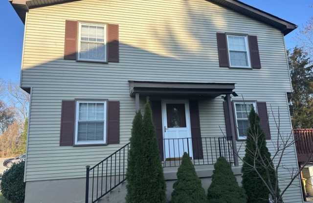 1611 Mount Airy Ct