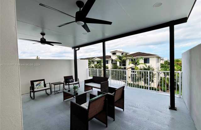25772 SW 143rd Path