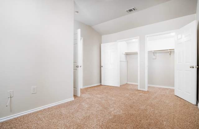 Houston Street Townhomes