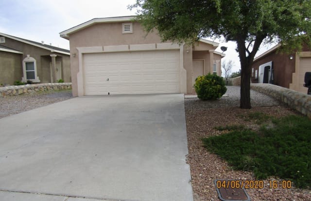 4470 Hillsboro Loop - 4470 Hillsboro Loop, Las Cruces, NM 88012