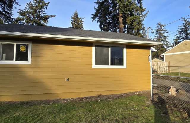 COMPLETLY REMODLED HOME AVAILABLE NOW!