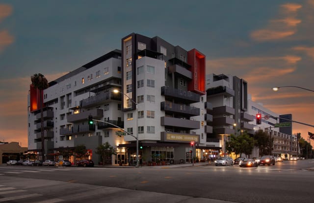 Harlow Culver City Culver City Ca Apartments For Rent [ 415 x 640 Pixel ]