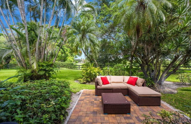 11397 Pond View Drive